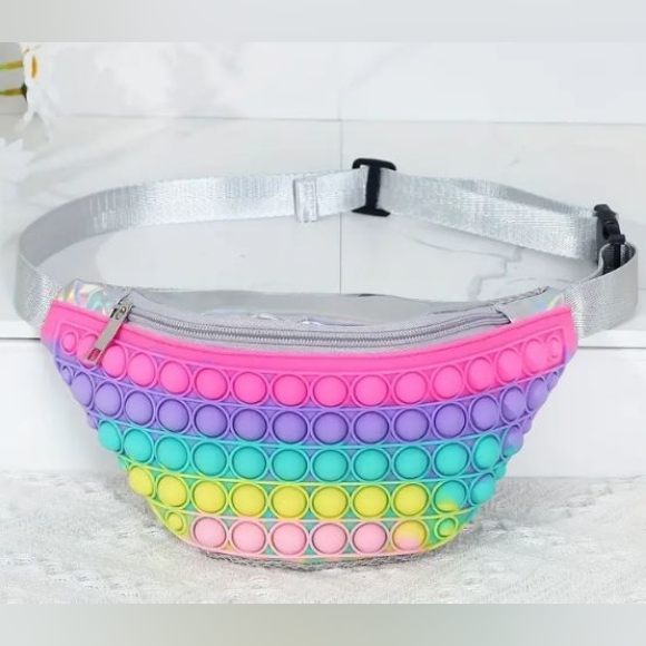 Fidget Waist Purse - Picture 2 of 5